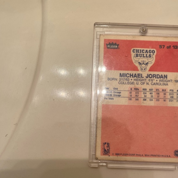 Flawless Jordan Rookie Card. Add this very rare card to your collection! - Picture 2 of 16